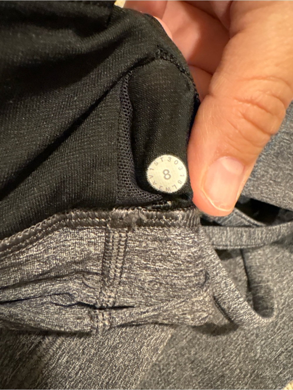 Lululemon Energy Sports Bra *Long Line Heathered Black 8 - Picture 4 of 5